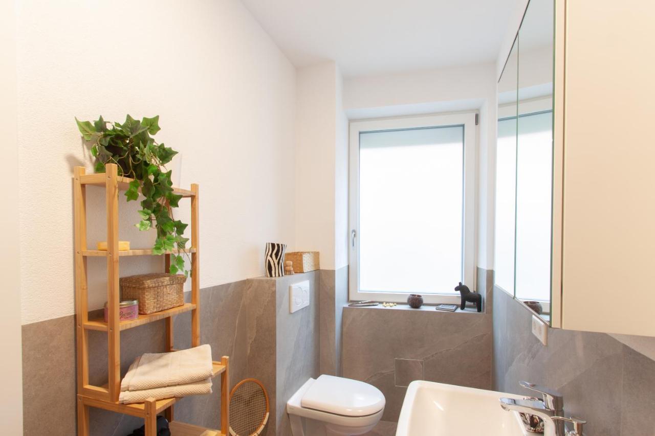 Apartamento Juliusliving - Modernes Wohnen An Der Juliuspromenade Wurzburgo Exterior foto